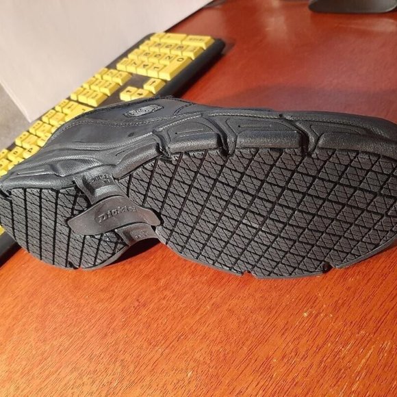 NEW With Box ! Dickies Women Slip Resistant Slip On Black Work Shoes Size 8.5 - Picture 5 of 5